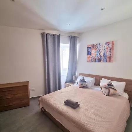 Coast Haven St Julians 11 Διαμέρισμα *